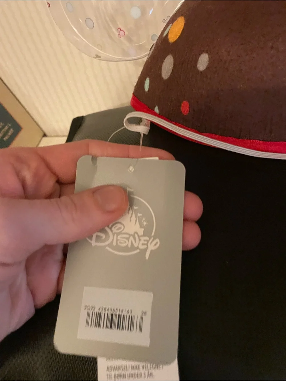 NWT Disney Happy Birthday Cupcake Mickey Mouse Ear Hat Disney World Parks